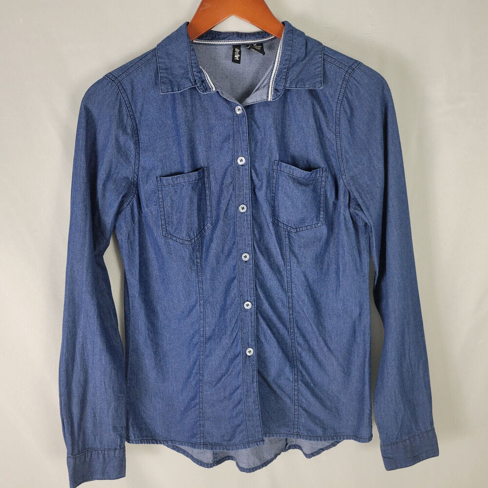 Ultra Flirt Shirt Womens Medium Blue Fitted‎ Top Long Sleeve Button Up Pockets